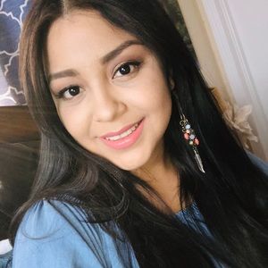 Meet your Posher, Glam doll